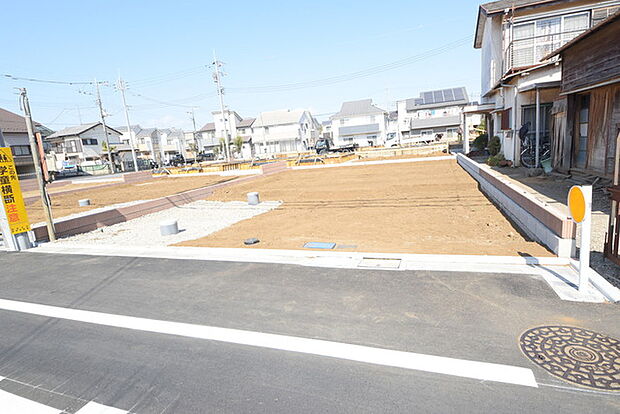 五感で感じる、現地でしかわからない事も沢山ございます。周辺環境なども一緒にご案内いたしますのでお気軽にお問合せください。