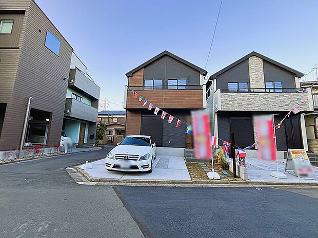 6m幅員の道路に面しておりお車の運転が苦手な方でも安心して出入りいただけます。