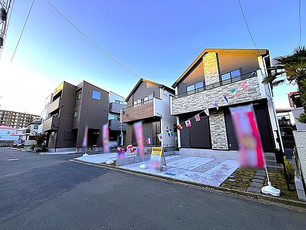 五感で感じる、現地でしかわからない事も沢山ございます。周辺環境なども一緒にご案内いたしますのでお気軽にお問合せください。