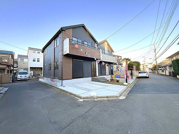 五感で感じる、現地でしかわからない事も沢山ございます。周辺環境なども一緒にご案内いたしますのでお気軽にお問合せください。 