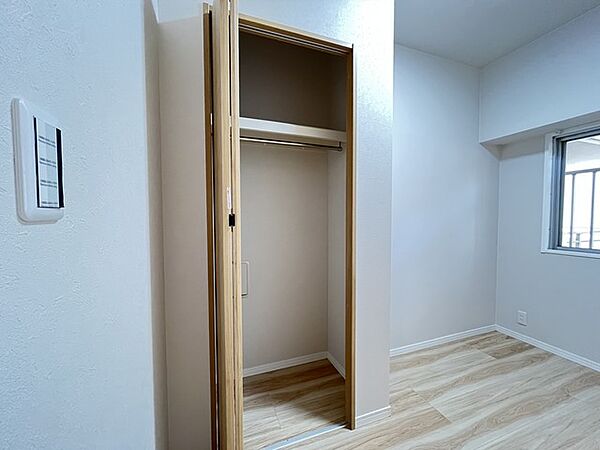 収納豊富な間取りで家の中がスッキリ片付きそうです。