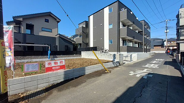 同じグレードで建てられた最寄りの完成物件を、参考にご覧になれます。