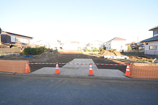 五感で感じる、現地でしかわからない事も沢山ございます。周辺環境なども一緒にご案内いたしますのでお気軽にお問合せください。