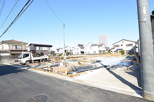 五感で感じる、現地でしかわからない事も沢山ございます。周辺環境なども一緒にご案内いたしますのでお気軽にお問合せください。