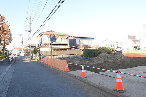 五感で感じる、現地でしかわからない事も沢山ございます。周辺環境なども一緒にご案内いたしますのでお気軽にお問合せください。