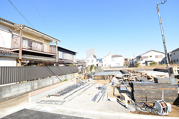 商業施設が徒歩圏内に充実、日々のお買い物も安心な環境です。 