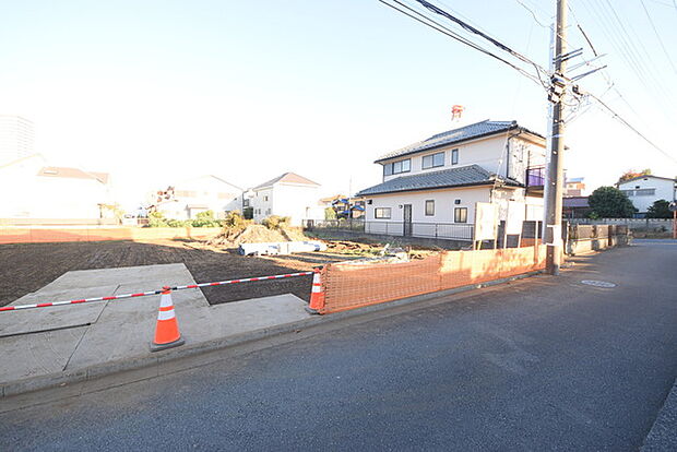 五感で感じる、現地でしかわからない事も沢山ございます。周辺環境なども一緒にご案内いたしますのでお気軽にお問合せください。