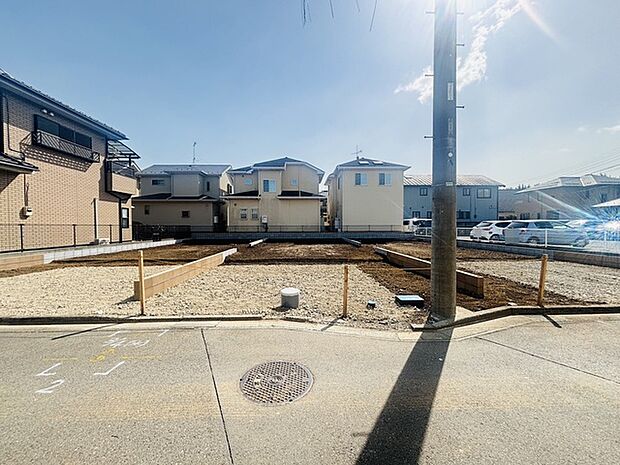 五感で感じる、現地でしかわからない事も沢山ございます。周辺環境なども一緒にご案内いたしますのでお気軽にお問合せください。 