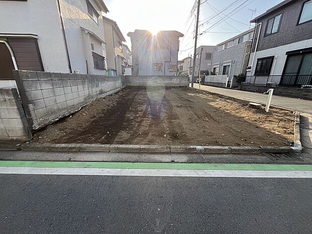 五感で感じる、現地でしかわからない事も沢山ございます。周辺環境なども一緒にご案内いたしますのでお気軽にお問合せください。