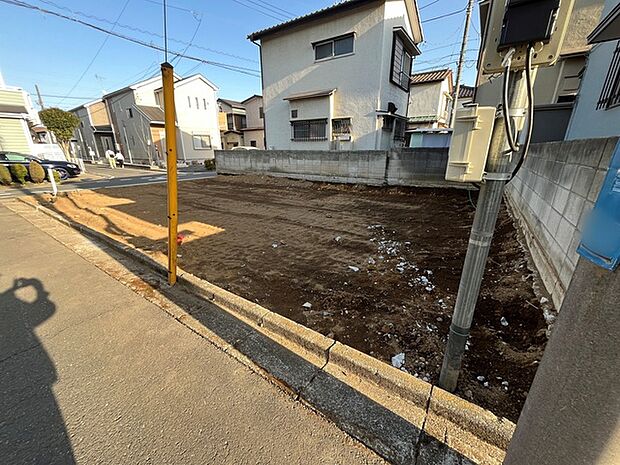 建物完成は令和8年6月予定です。