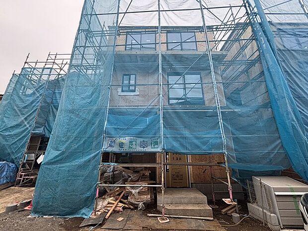 五感で感じる、現地でしかわからない事も沢山ございます。周辺環境なども一緒にご案内いたしますのでお気軽にお問合せください。