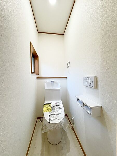 1.2階にそれぞれトレイがございます。朝の混雑時に分散して利用できるほか、ゲスト用としても使い分けることもできます。