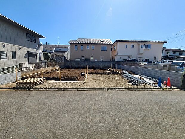 五感で感じる、現地でしかわからない事も沢山ございます。周辺環境なども一緒にご案内いたしますのでお気軽にお問合せください。