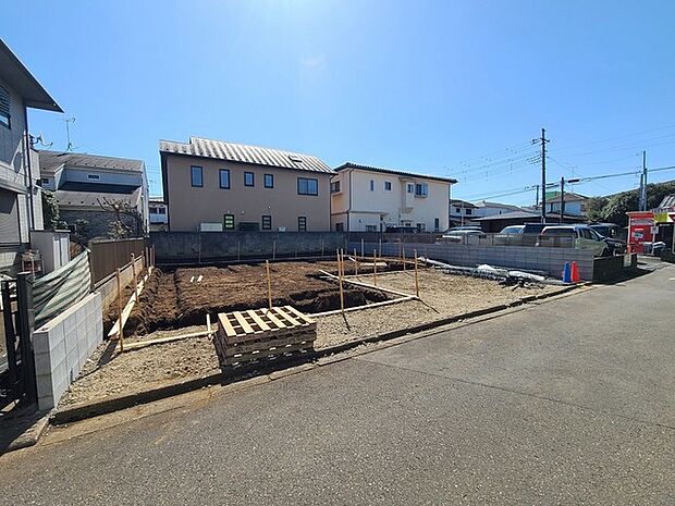 五感で感じる、現地でしかわからない事も沢山ございます。周辺環境なども一緒にご案内いたしますのでお気軽にお問合せください。