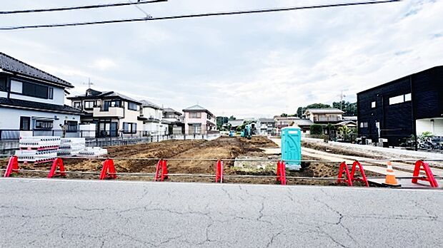 五感で感じる、現地でしかわからない事も沢山ございます。周辺環境なども一緒にご案内いたしますのでお気軽にお問合せください。