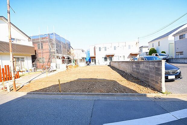 五感で感じる、現地でしかわからない事も沢山ございます。周辺環境なども一緒にご案内いたしますのでお気軽にお問合せください。