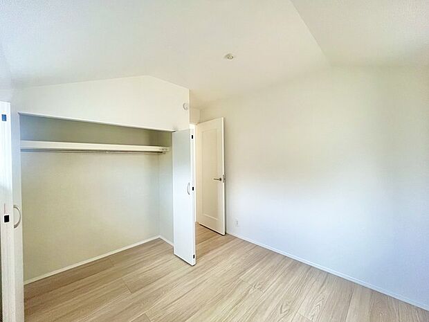 収納豊富な間取りで家の中がスッキリ片付きそうです。