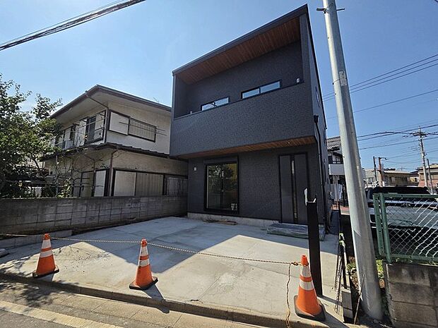 五感で感じる、現地でしかわからない事も沢山ございます。周辺環境なども一緒にご案内いたしますのでお気軽にお問合せください。