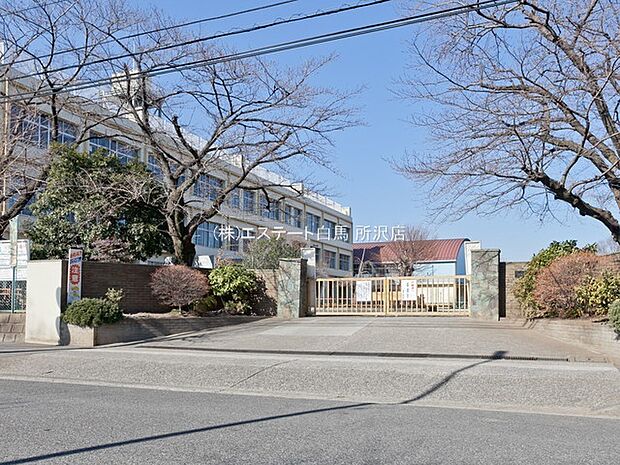 黒須小学校(1210m)