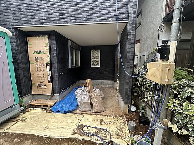 車は車種によります。