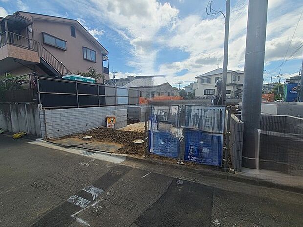 五感で感じる、現地でしかわからない事も沢山ございます。周辺環境なども一緒にご案内いたしますのでお気軽にお問合せください。