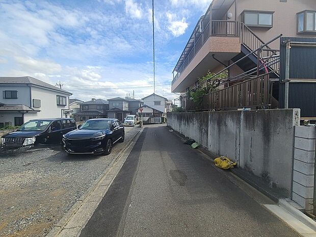 周辺の家並み(5m)