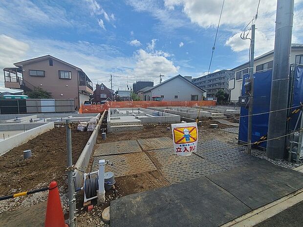 五感で感じる、現地でしかわからない事も沢山ございます。周辺環境なども一緒にご案内いたしますのでお気軽にお問合せください。 