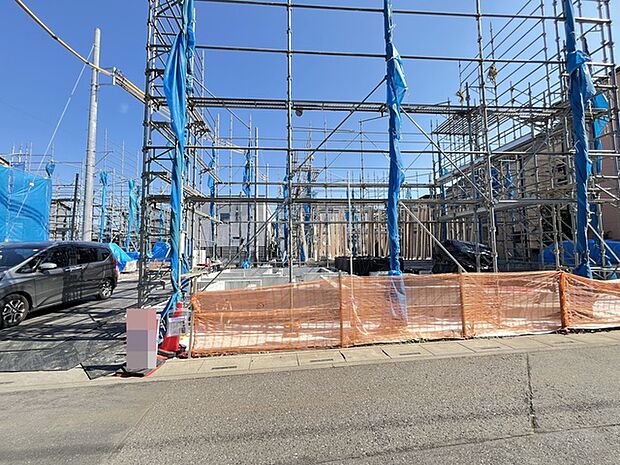 窓から眺める風景は一日の疲れを癒すヒーリングを奏でる、心地の良い時間を演出してくれます。室内も重要ですが、周りの環境もマイホーム選びの大事なポイント