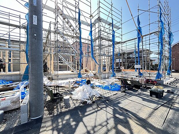 窓から眺める風景は一日の疲れを癒すヒーリングを奏でる、心地の良い時間を演出してくれます。室内も重要ですが、周りの環境もマイホーム選びの大事なポイント