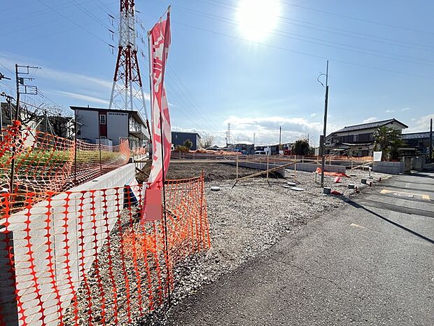 商業施設が徒歩圏内に充実、日々のお買い物も安心な環境です。 