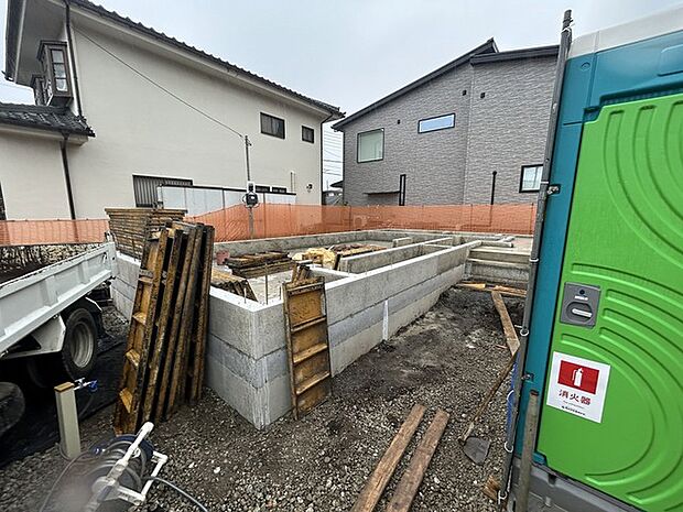 6月下旬に完成予定です。施工例のご見学も出来ますのでお気軽にお問合せ下さい。