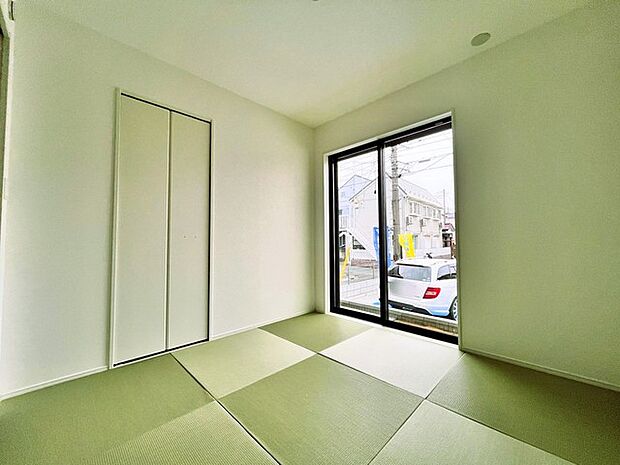 和室があるとやはりどこか心落ち着いてしまいます。客間としてもちょうど良い約4.5帖。