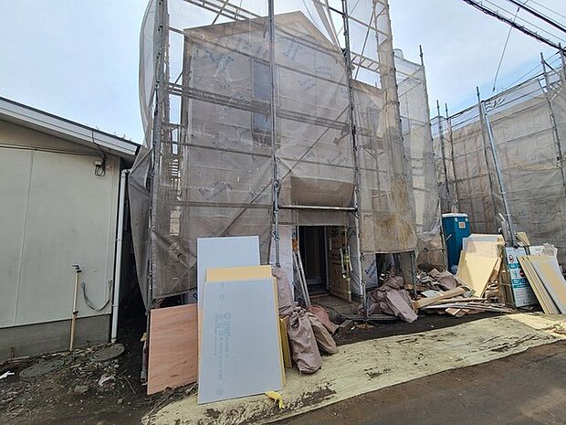 2号棟 五感で感じる、現地でしかわからない事も沢山ございます。周辺環境なども一緒にご案内いたしますのでお気軽にお問合せください。
