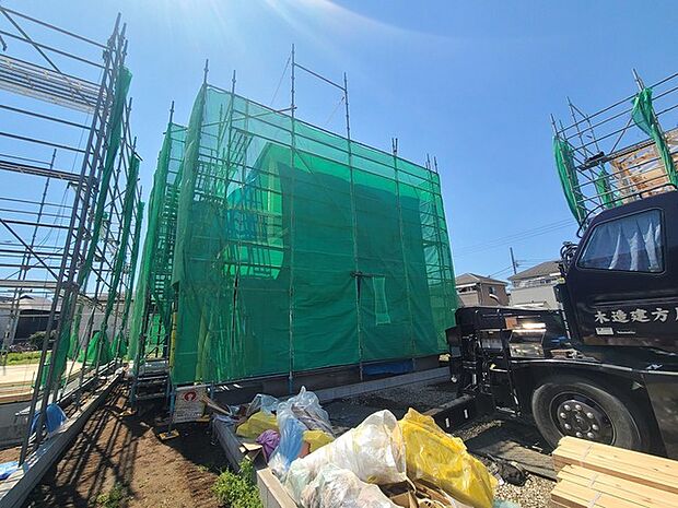 五感で感じる、現地でしかわからない事も沢山ございます。周辺環境なども一緒にご案内いたしますのでお気軽にお問合せください。
