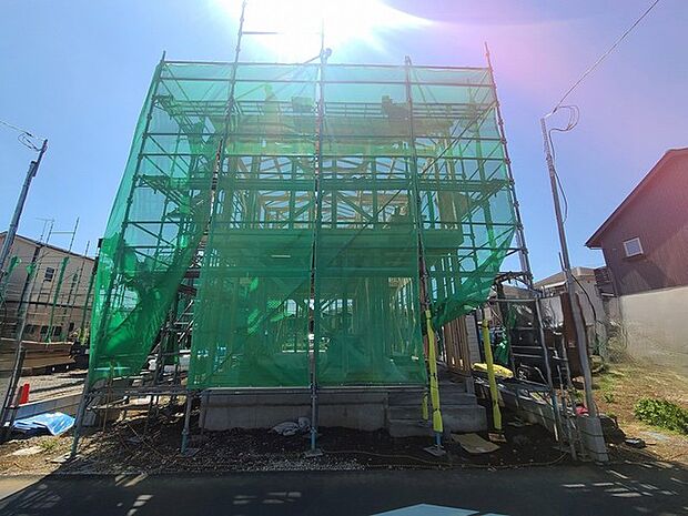 五感で感じる、現地でしかわからない事も沢山ございます。周辺環境なども一緒にご案内いたしますのでお気軽にお問合せください。