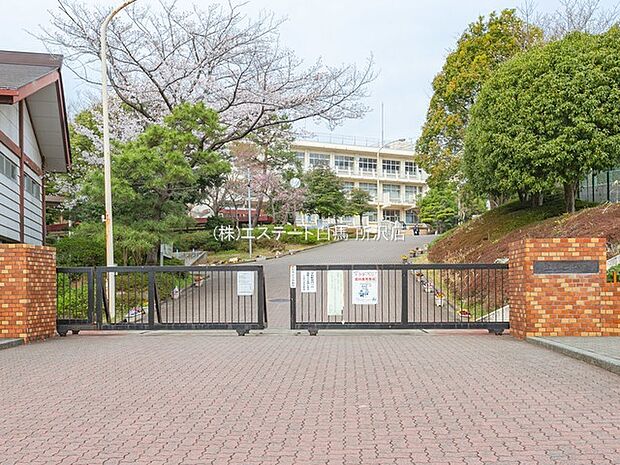 上山口中学校(1400m)