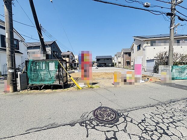 商業施設が徒歩圏内に充実、日々のお買い物も安心な環境です。 