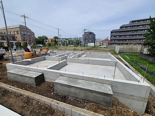 五感で感じる、現地でしかわからない事も沢山ございます。周辺環境なども一緒にご案内いたしますのでお気軽にお問合せください。