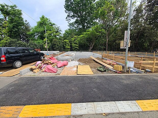 五感で感じる、現地でしかわからない事も沢山ございます。周辺環境なども一緒にご案内いたしますのでお気軽にお問合せください。