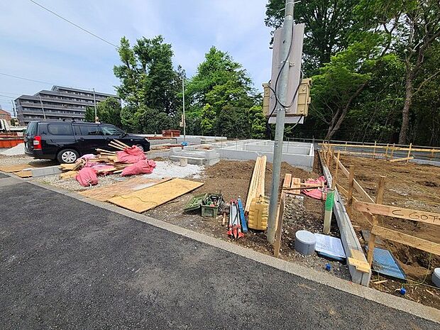 五感で感じる、現地でしかわからない事も沢山ございます。周辺環境なども一緒にご案内いたしますのでお気軽にお問合せください。