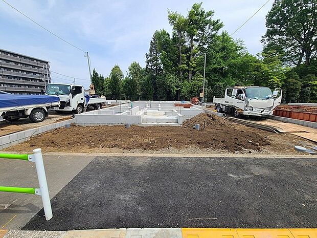 五感で感じる、現地でしかわからない事も沢山ございます。周辺環境なども一緒にご案内いたしますのでお気軽にお問合せください。 