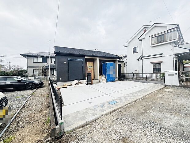 2026年4月下旬完成予定です。