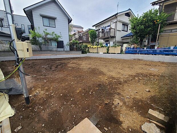 五感で感じる、現地でしかわからない事も沢山ございます。周辺環境なども一緒にご案内いたしますのでお気軽にお問合せください。