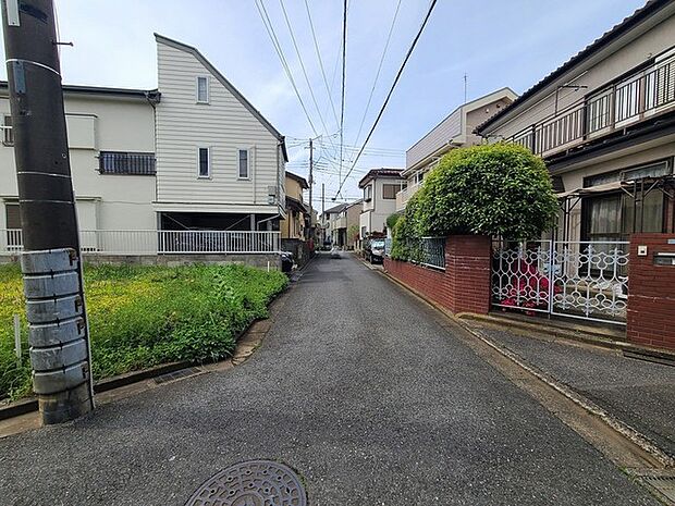 五感で感じる、現地でしかわからない事も沢山ございます。周辺環境なども一緒にご案内いたしますのでお気軽にお問合せください。