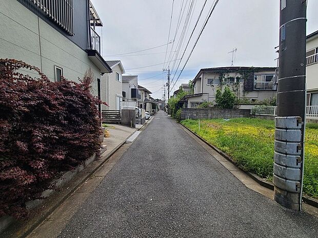 五感で感じる、現地でしかわからない事も沢山ございます。周辺環境なども一緒にご案内いたしますのでお気軽にお問合せください。
