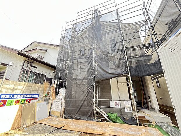 窓から眺める風景は一日の疲れを癒すヒーリングを奏でる、心地の良い時間を演出してくれます。室内も重要ですが、周りの環境もマイホーム選びの大事なポイント