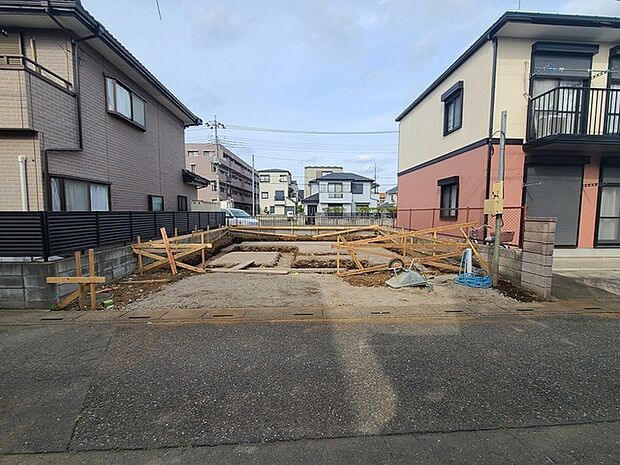 五感で感じる、現地でしかわからない事も沢山ございます。周辺環境なども一緒にご案内いたしますのでお気軽にお問合せください。 