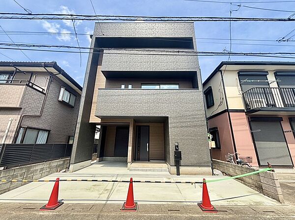 五感で感じる、現地でしかわからない事も沢山ございます。周辺環境なども一緒にご案内いたしますのでお気軽にお問合せください。