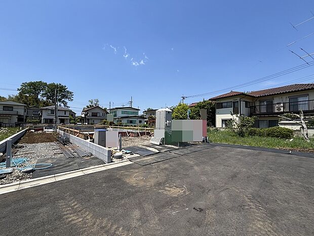五感で感じる、現地でしかわからない事も沢山ございます。周辺環境なども一緒にご案内いたしますのでお気軽にお問合せください。  