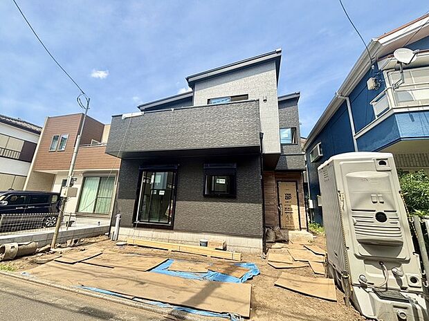 東武東上線『鶴瀬駅』徒歩11分のアクセスです。